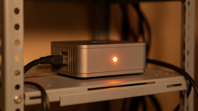 Mini server running Unbound recursive DNS on a home network rack